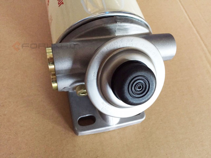 DZ91189550128,Oil-water separator,济南向前汽车配件有限公司