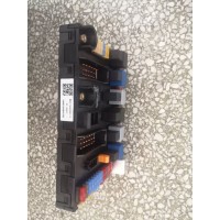 WG9716582301電氣接線盒總成HOWO