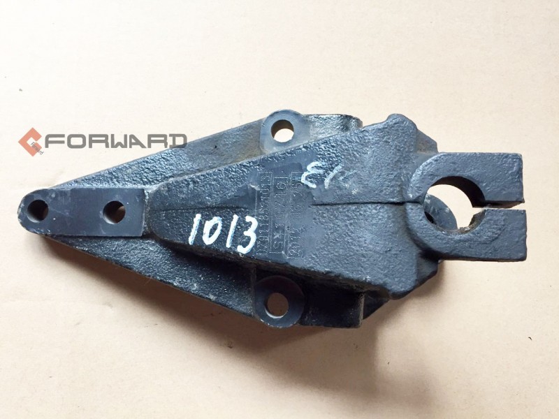 DZ9118521013,Front spring back bracket,济南向前汽车配件有限公司
