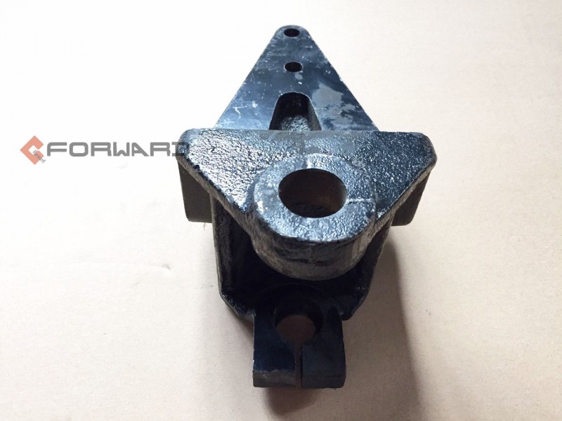 DZ9118521013,Front spring back bracket,济南向前汽车配件有限公司