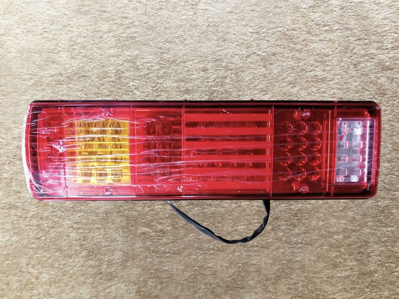 AZ9200810009,LED后尾灯(左）LED rear rear light (left),济南向前汽车配件有限公司