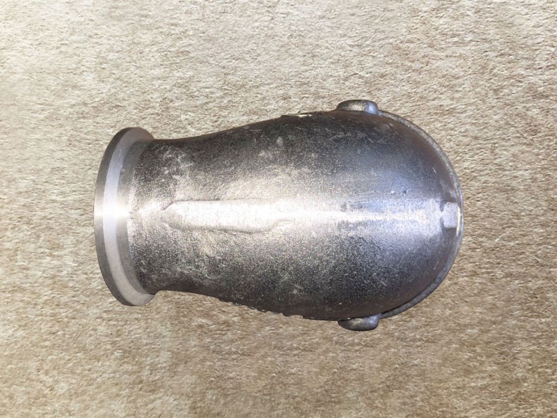 3883977X,输气管（增压器）Gas pipe (supercharger),济南向前汽车配件有限公司