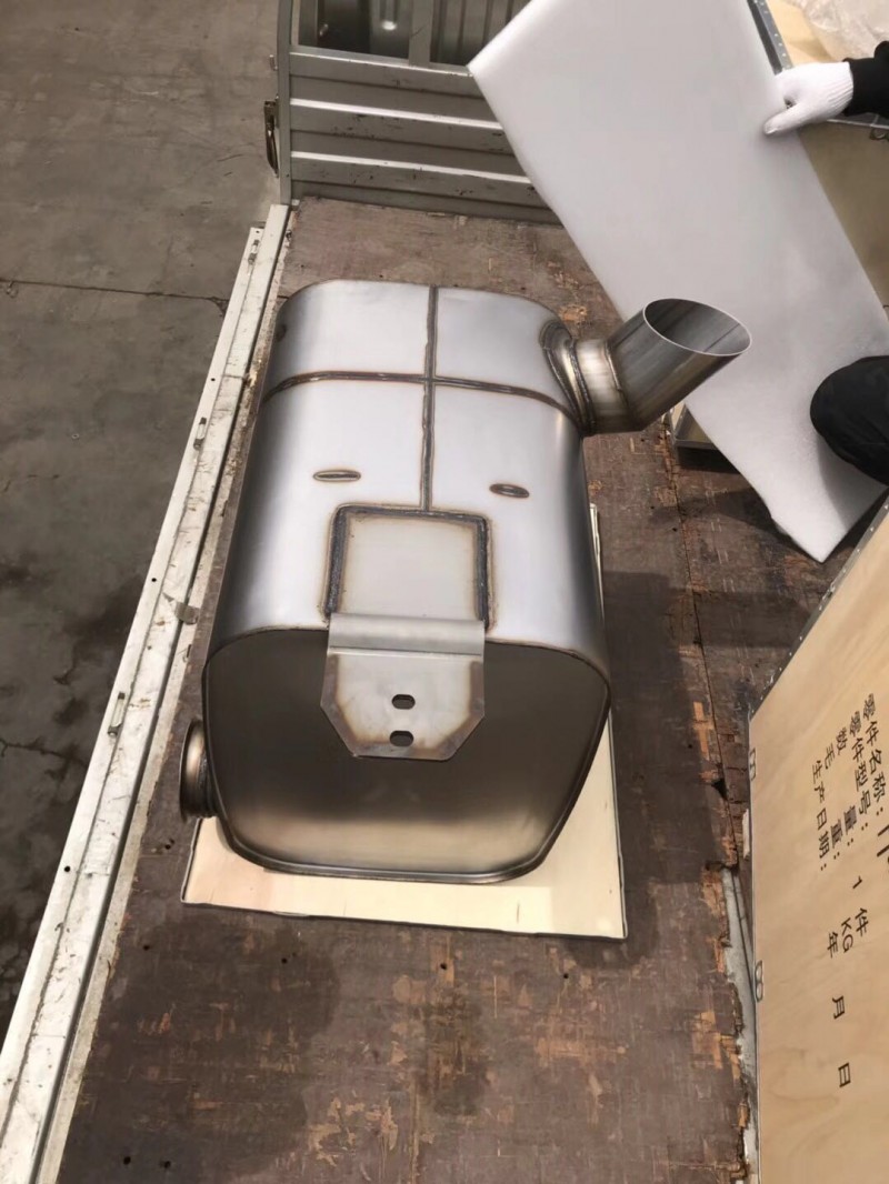 SCR国Ⅳ消声器总成(MC13)  德国曼发动机消声器国五国六图2