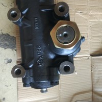 動(dòng)力轉(zhuǎn)向器（方向機(jī)）WG9417470120