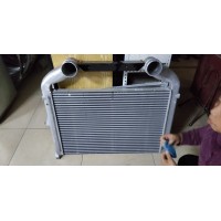 WG9525531122中冷器