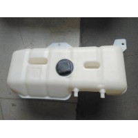 重汽豪沃膨脹水箱WG9719530260