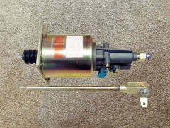 DZ9112230166,Clutch booster pump,济南向前汽车配件有限公司