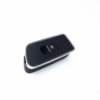 德龍X5000右車門控制器開關DZ97189584599