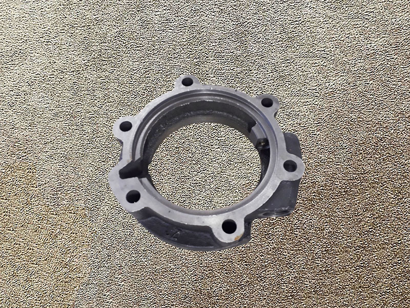 JS180-1707154,Spindle rear bearing cover,济南向前汽车配件有限公司