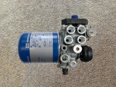 DZ9L149360133,Air processing unit,济南向前汽车配件有限公司