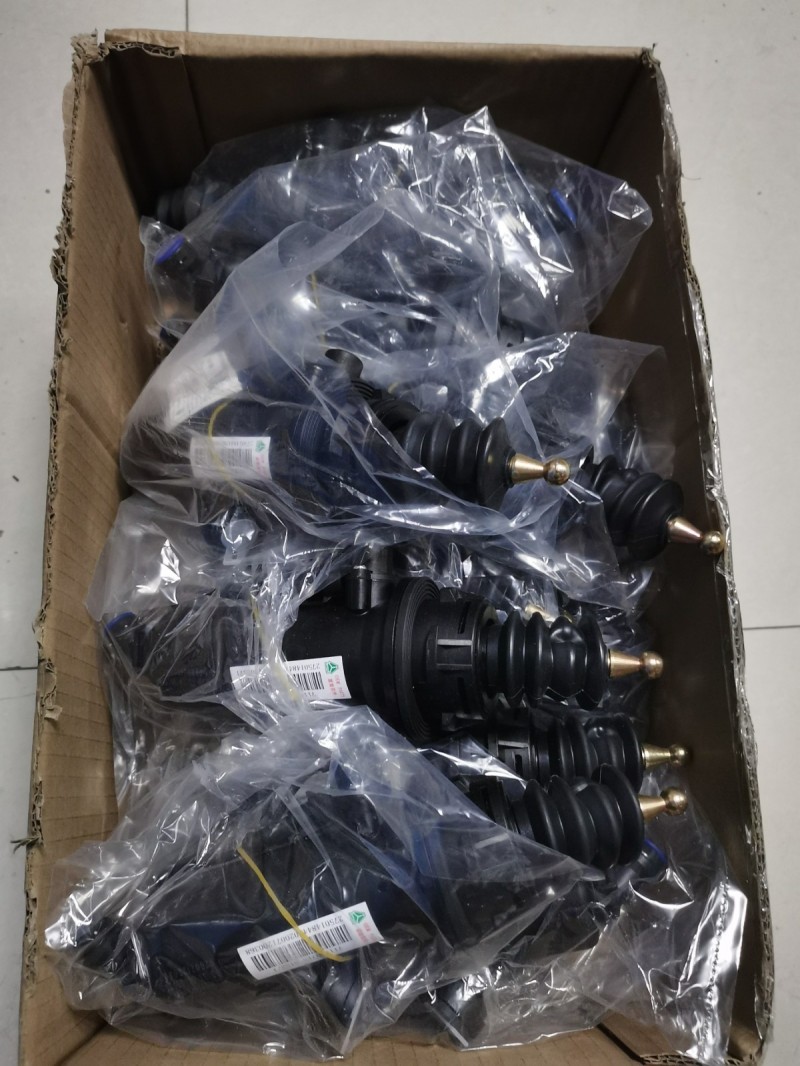 711W30715-6152离合器总泵图1