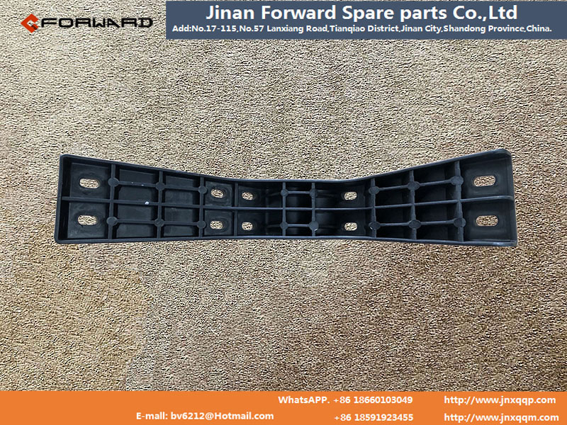 DZ14251870386,Plastic support for rear guide cover (4),济南向前汽车配件有限公司