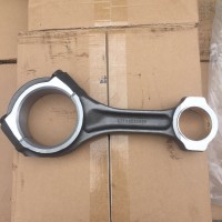 汽德龙 重汽豪沃发动机配件61500030009连杆体总成