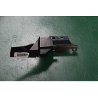 左緊固支架 WG1662115021