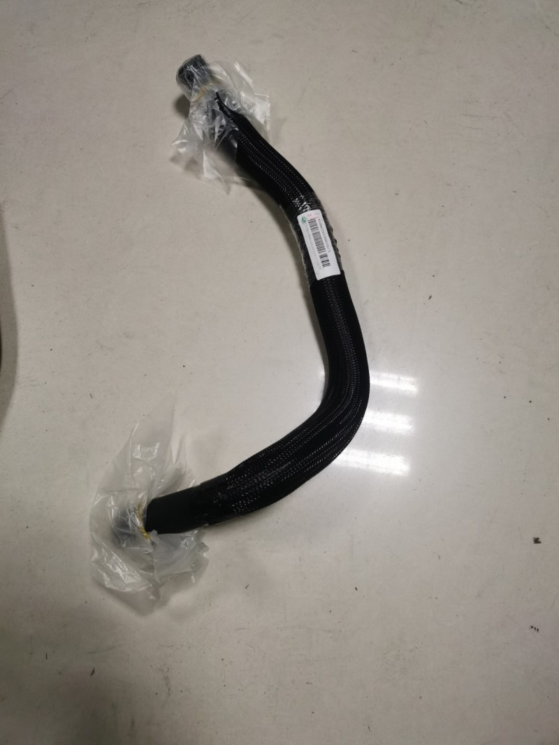 YG9625530025暖风发动机出水管图2