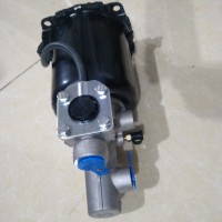 WG9725230041 离合器分泵