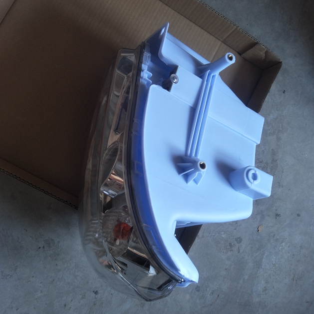 WG9716720002右置大灯4