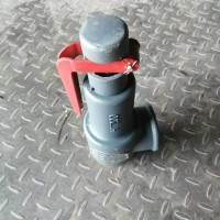 豪沃汽车配件VG14070069安全阀