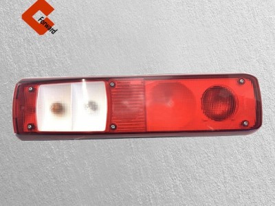 20802348,Combination Rearlight left,济南向前汽车配件有限公司