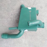 专业重汽配件备货VG1095010050油气分离器总成