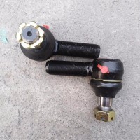专业重汽豪沃汽车配件AZ9100430218转向横拉杆右球头