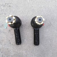 专业重卡汽车配件AZ9100430218转向横拉杆右球头销售