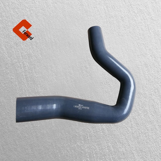 1303032-D9870E,Radiator hose (Xinda wei),济南向前汽车配件有限公司