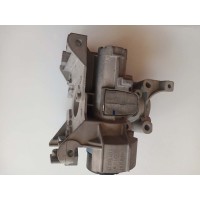 811W46113-6001汕德卡点火开关支架260元