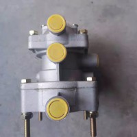 济南地区自卸车配件备货WG9000360180豪沃挂车阀