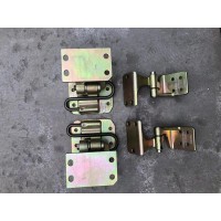 810w62690-6062 汕德卡车门合页  85元