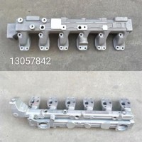 13057842進(jìn)氣管