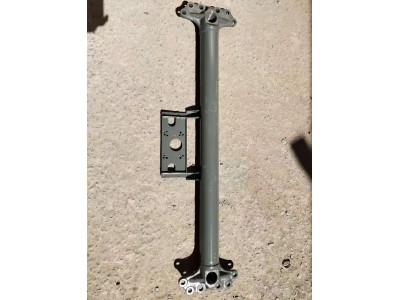 712W41280-5283前牵引横梁总成