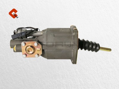 DZ93189230083,Clutch pump,济南向前汽车配件有限公司