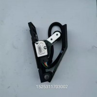 1525311703002電子油門踏板