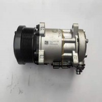 200V77970-7028空调压缩机