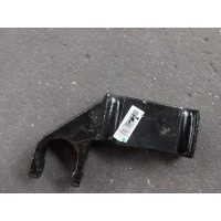 LG9718520017   左前簧压板