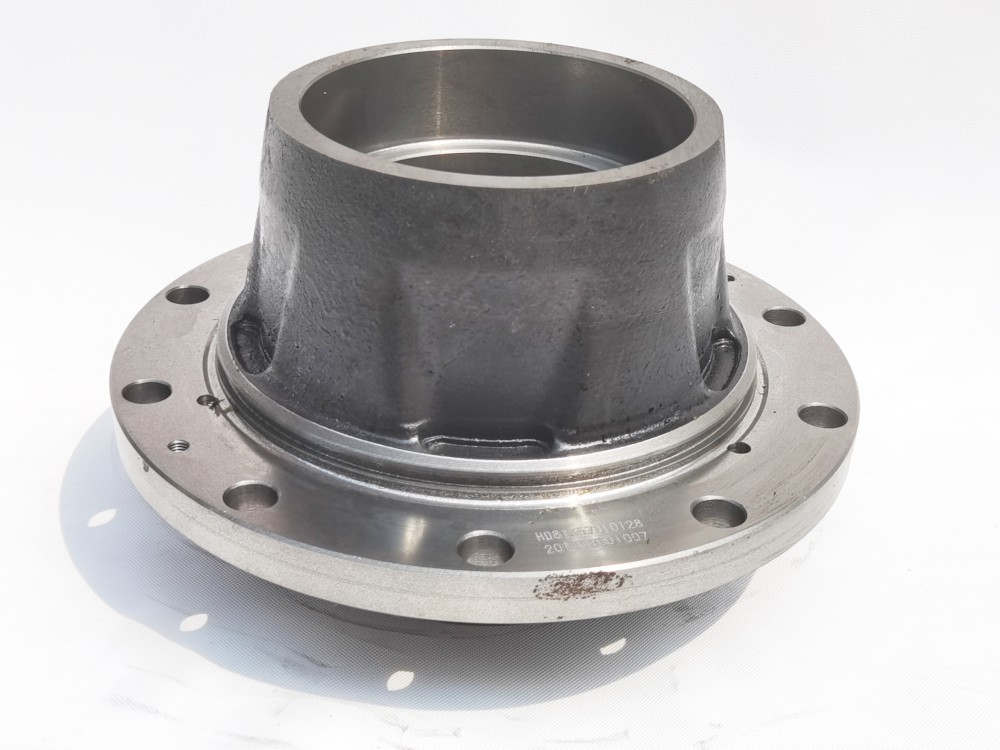 81.35701.0128,后轮毂 Rear hub,山东弗凯车桥重卡零部件制造有限公司