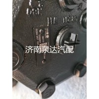 適配中通宇通金龍大宇青年安凱公交車客車轉(zhuǎn)向器方向機(jī)