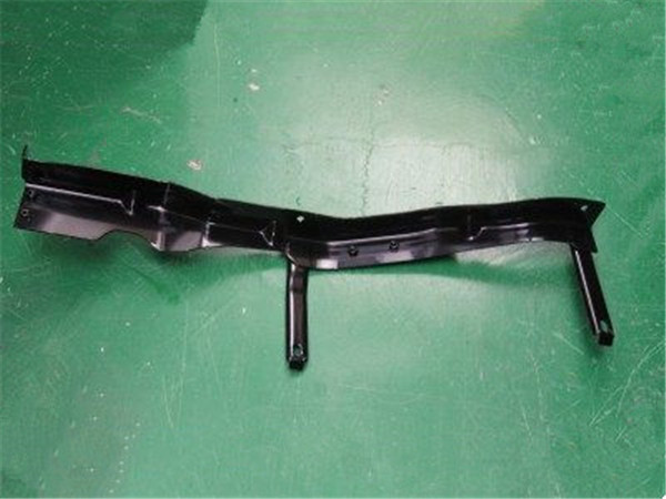 WG1664239240 重汽豪沃TH7右翼子板后支架总成