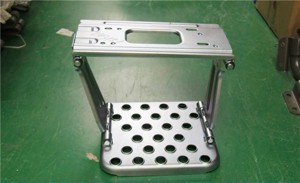 WG1664249151 重汽豪沃TX  TH7左下上车踏板安装总成