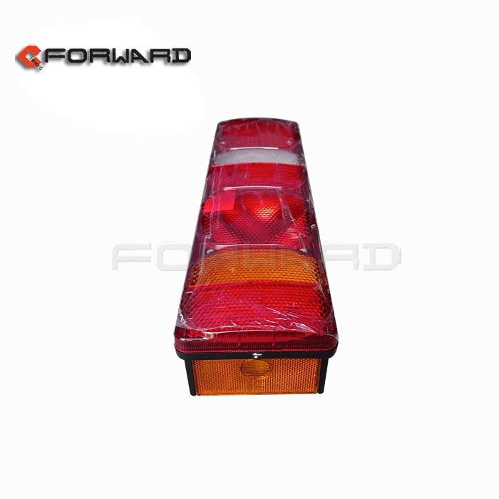 WG9925810002,side marker light 7 function combination rear light right pur,济南向前汽车配件有限公司