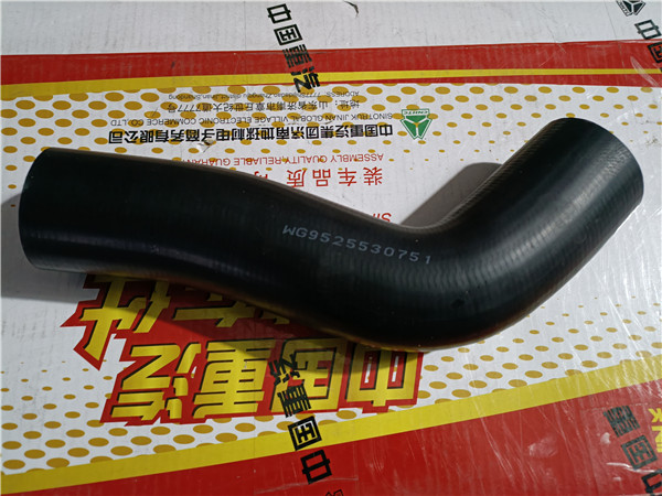 WG9525530751重汽豪瀚N7G散热器进水胶管