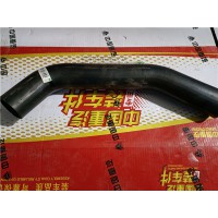 重汽豪瀚N7G散热器出水胶管