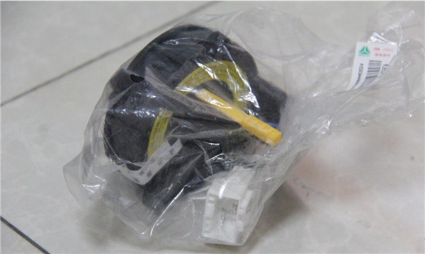 WG9925470181 重汽豪沃TH7时钟弹簧总成