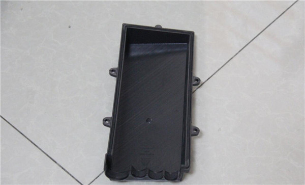WG9925771018 重汽豪沃TH7副司机侧前围过线盒盖