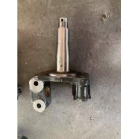 1110830103001   左转向节带衬套总成