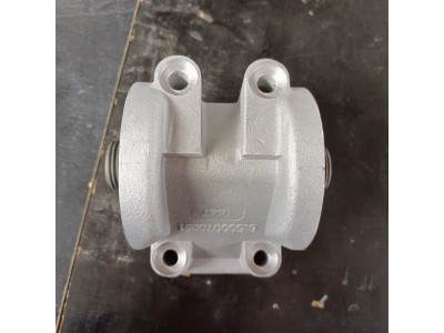 VG1500070051   机油滤清器底座组件