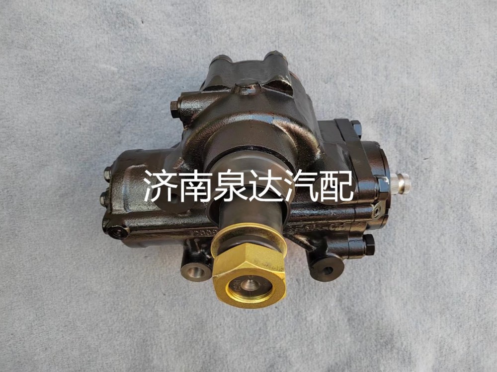 中国重汽豪沃轻卡悍将统帅方向机转向器转向机/WG9516470059