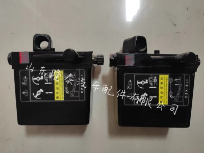 4120001103临工手动泵