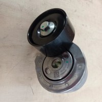 082V95800-7489自動漲緊輪